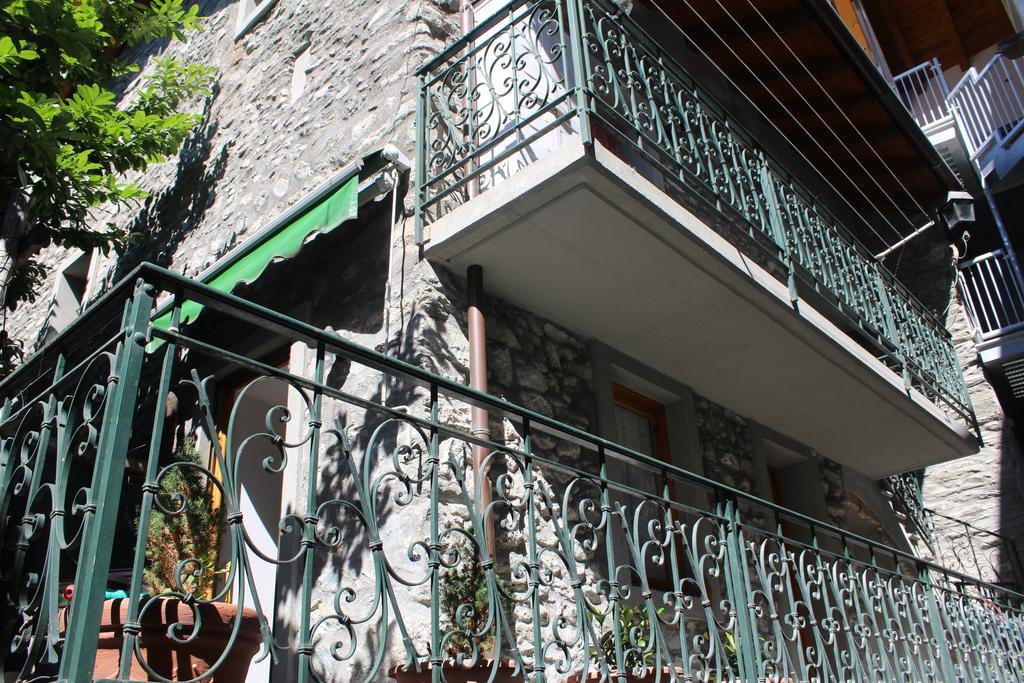 Ferienwohnung In Perfetto Stile Valdostano Saint-Vincent Exterior foto